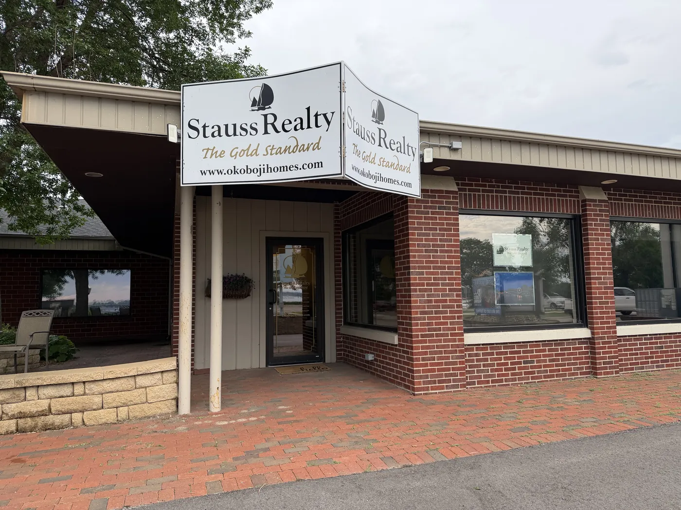 Stauss Realty office entrance on Highway 71 in Okoboji, Iowa